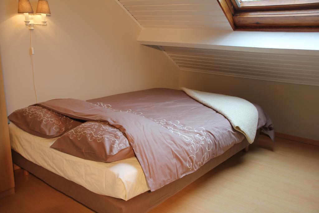 B&B Huize Bex NeerNeerpelt Δωμάτιο φωτογραφία