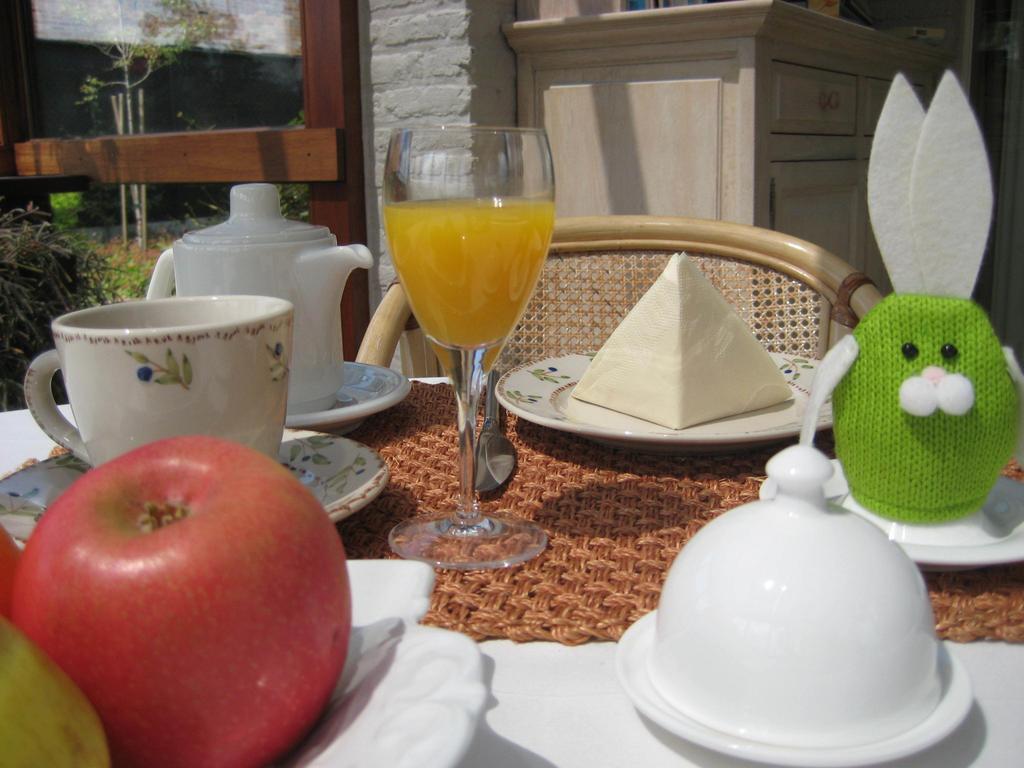 B&B Huize Bex NeerNeerpelt Δωμάτιο φωτογραφία